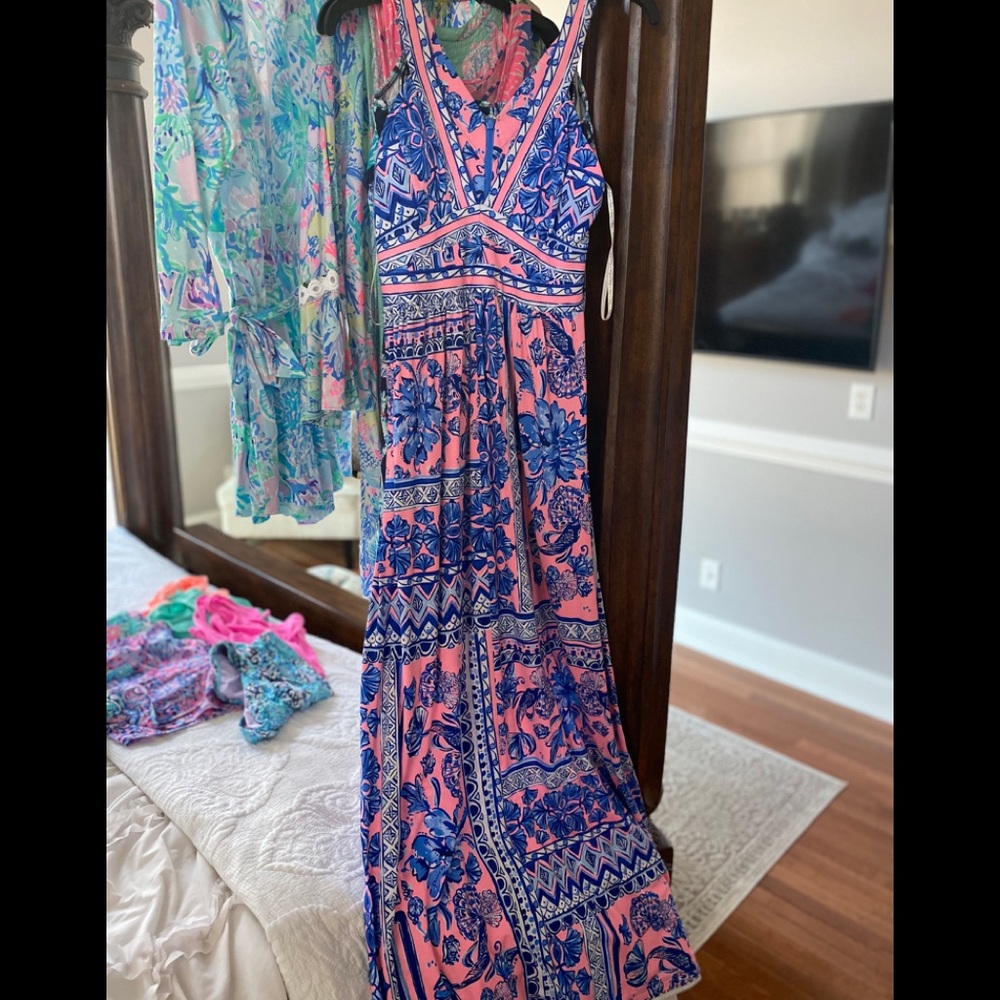 Taryn Maxi